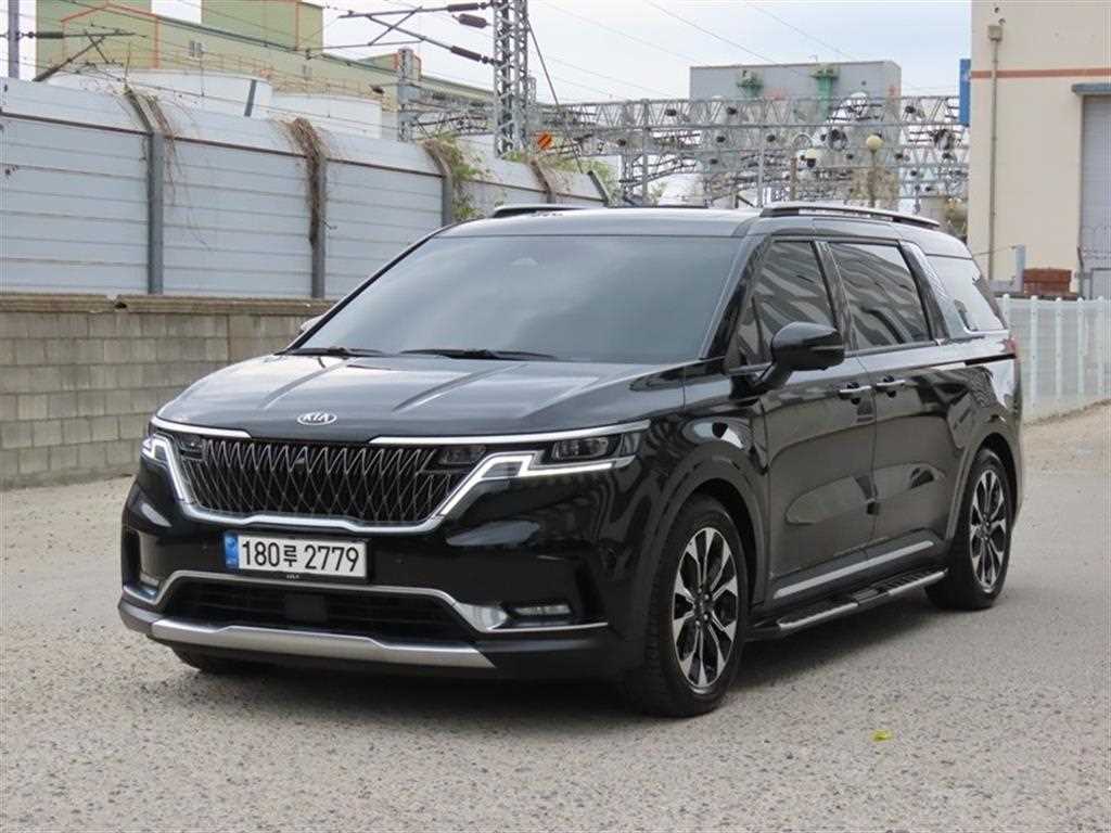 KIA Carnival 2021 Negro - Importación desde Corea - HF Imports Iquique - Foto 1