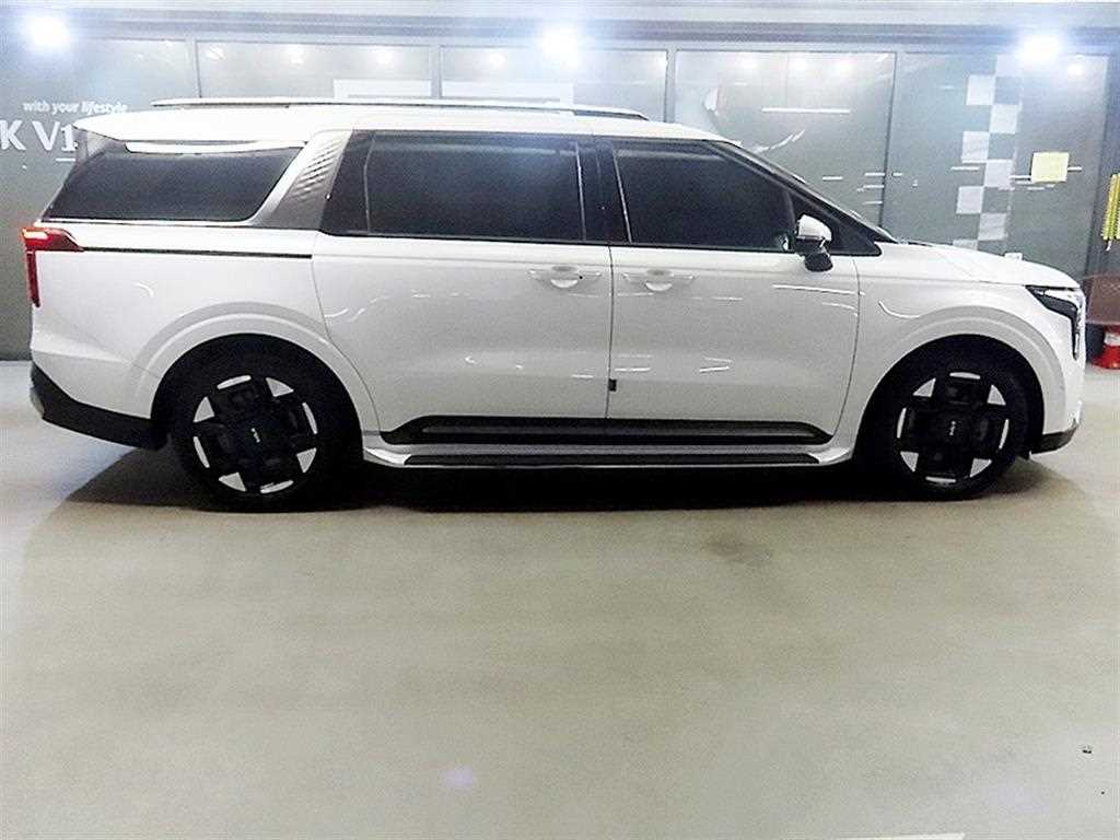KIA Carnival - Vista 3