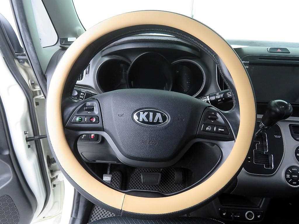 KIA Ray - Vista 11