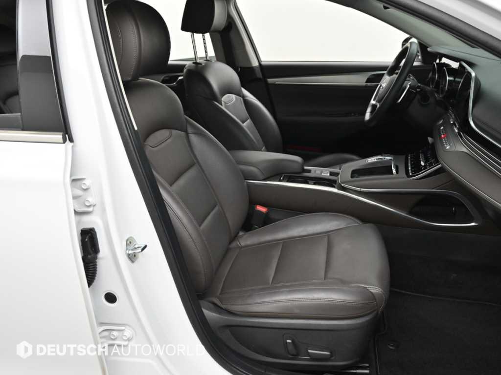 HYUNDAI Grandeur - Vista 10