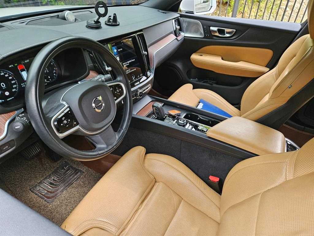 Volvo V60 - Vista 8