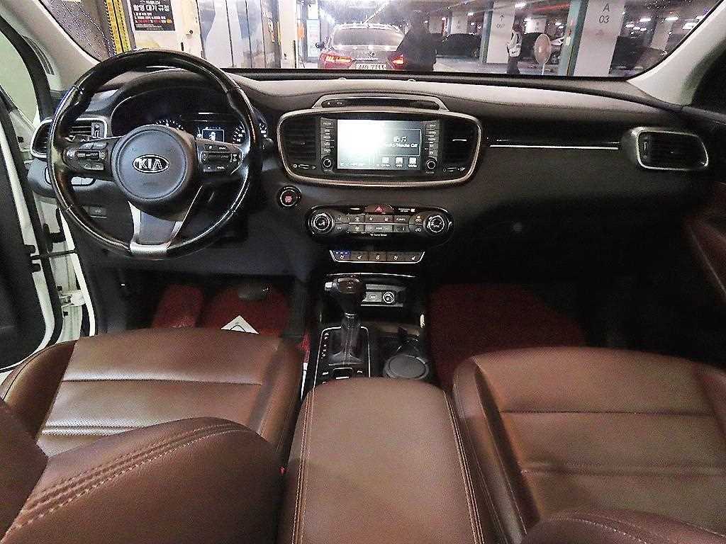 KIA Sorento - Vista 10