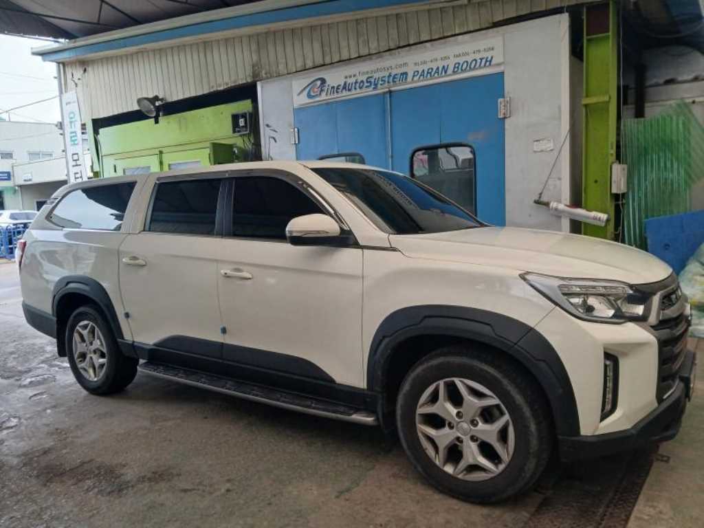 Ssangyong Rexton - Vista 4