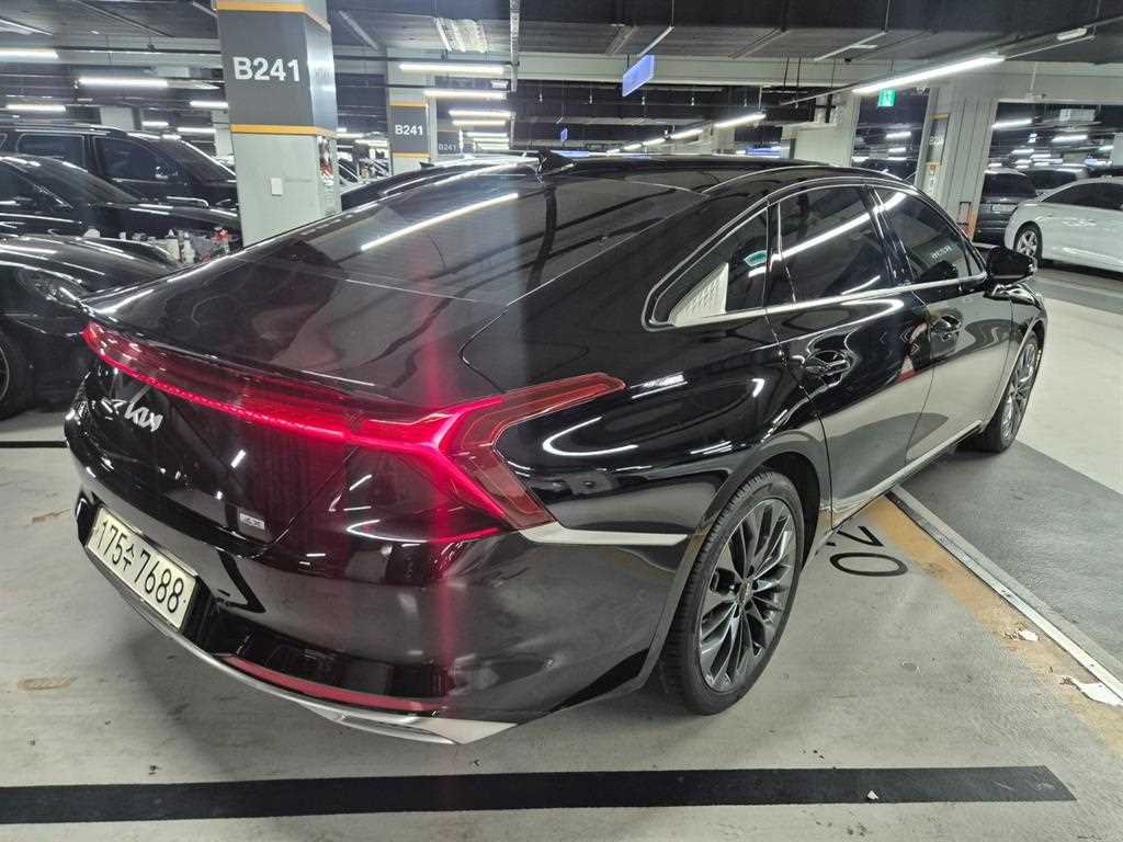 KIA K8 - Vista 2
