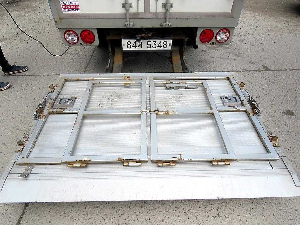 Small Truck Top_Integrated Top Powergate - Vista 6