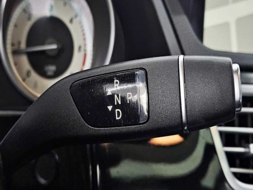 Mercedes Benz E class 2014 Blanco - Importación desde Corea - HF Imports Iquique - Foto 14