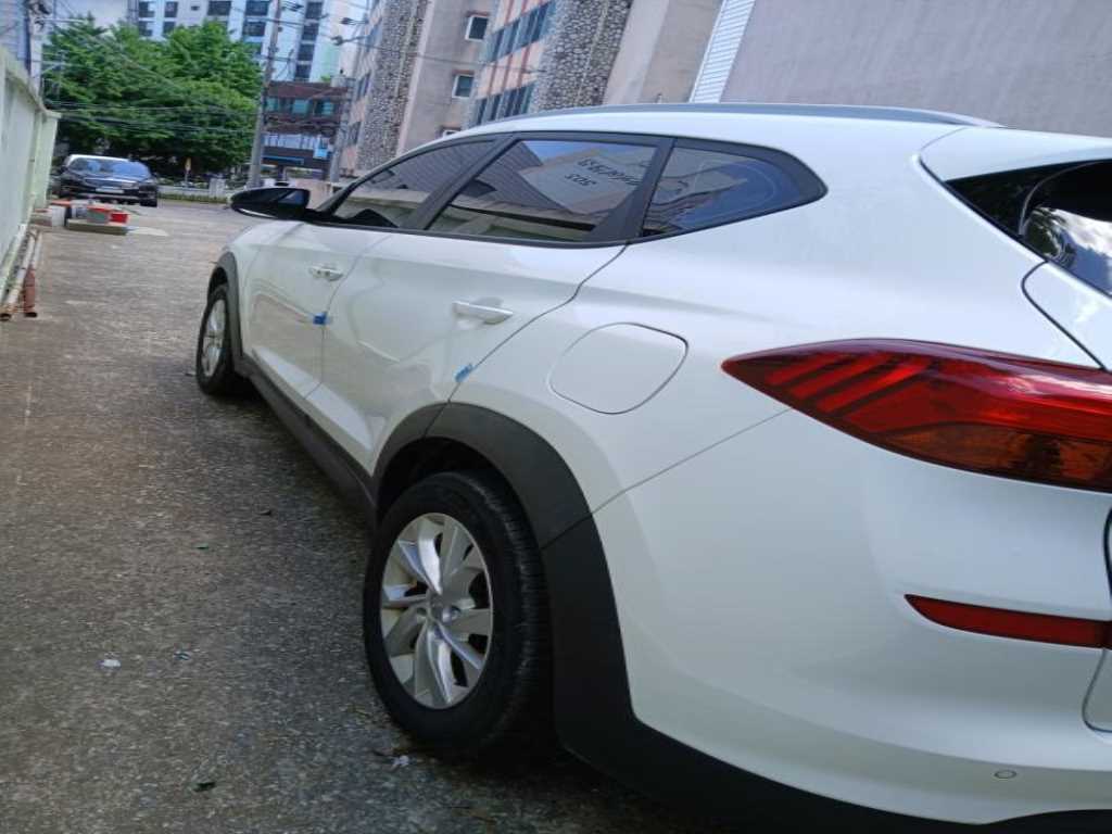 HYUNDAI Tucson - Vista 5