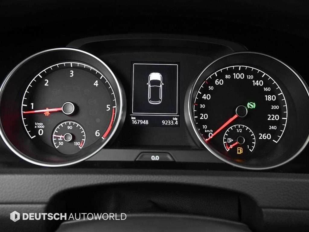 Volkswagen Golf - Vista 8