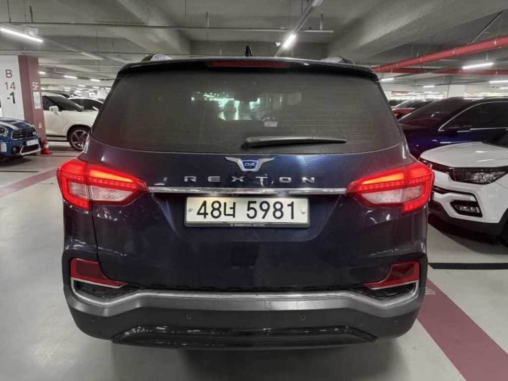 Ssangyong Rexton - Vista 3