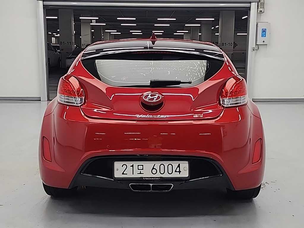 HYUNDAI Veloster - Vista 3
