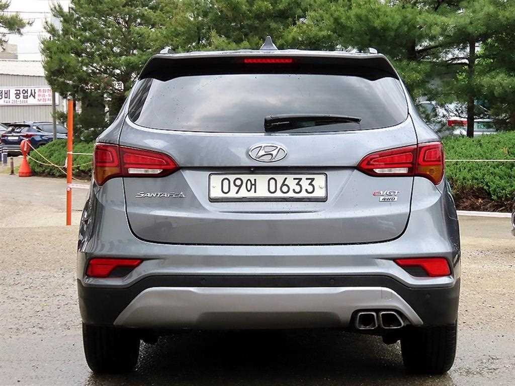 HYUNDAI Santa Fe - Vista 4