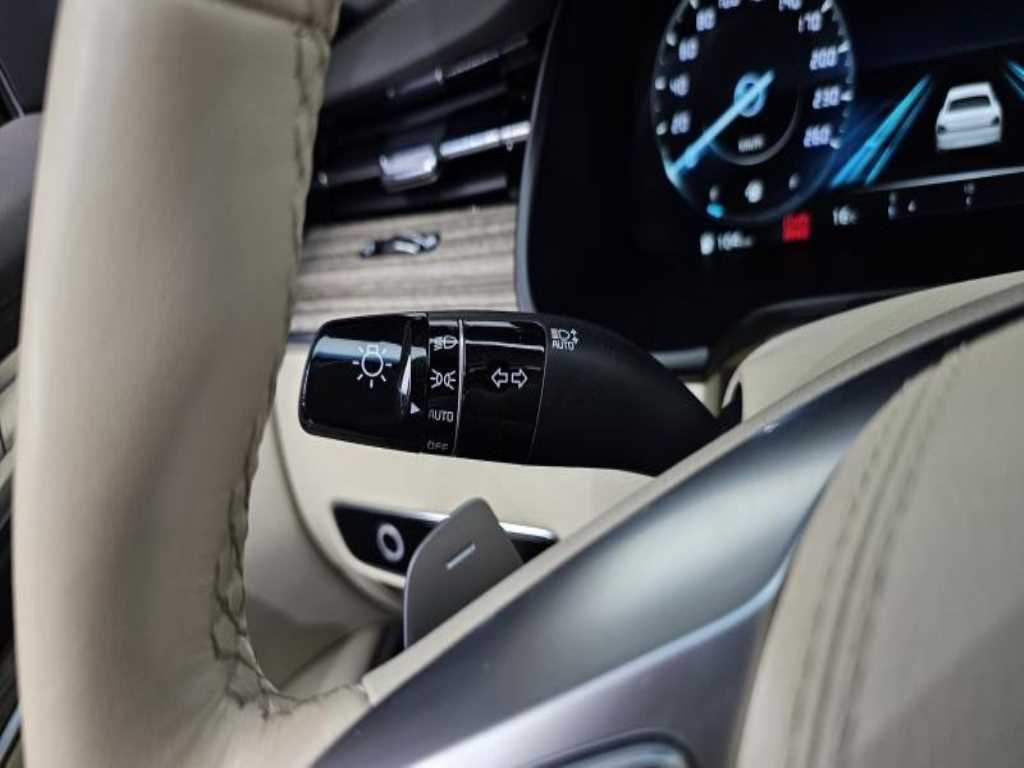 KIA K9 - Vista 12