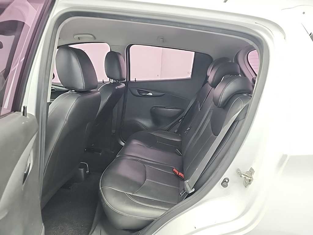 Chevrolet Spark - Vista 12