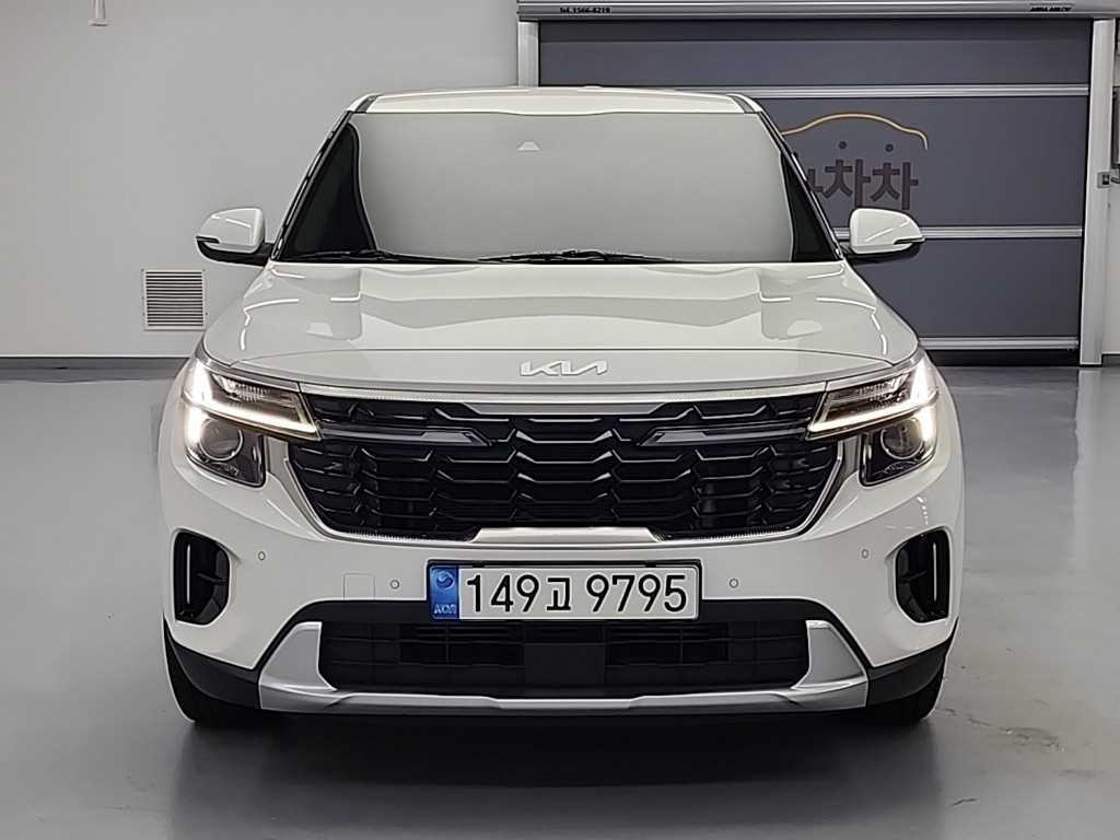 KIA Seltos - Vista 3