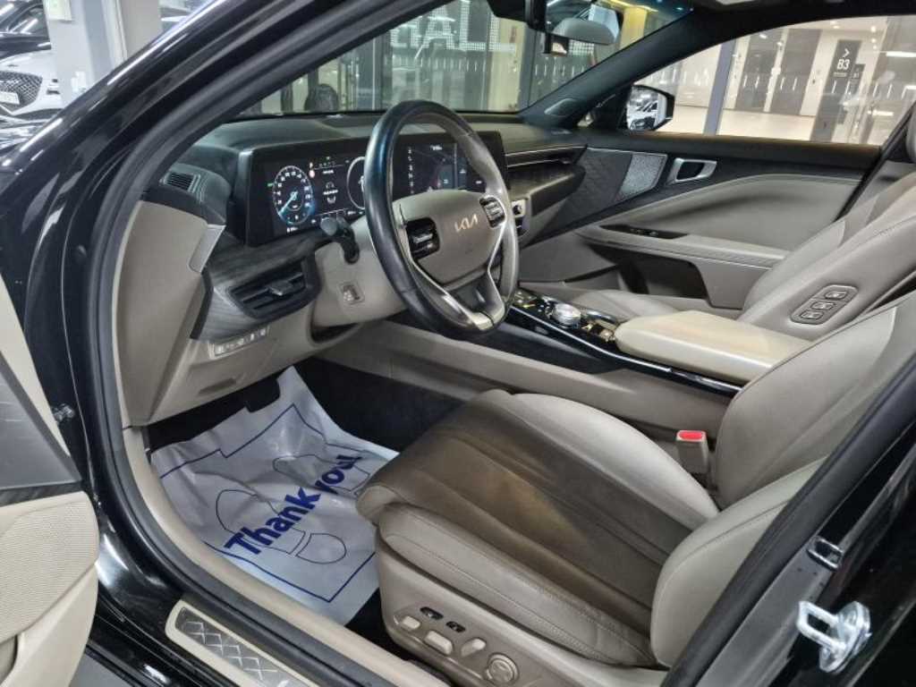 KIA K8 - Vista 8