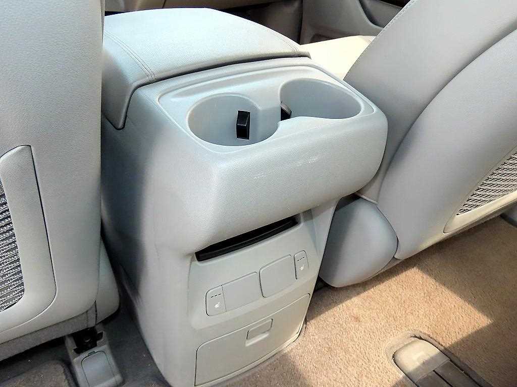 KIA Carnival 2018 Blanco - Importación desde Corea - HF Imports Iquique - Foto 16