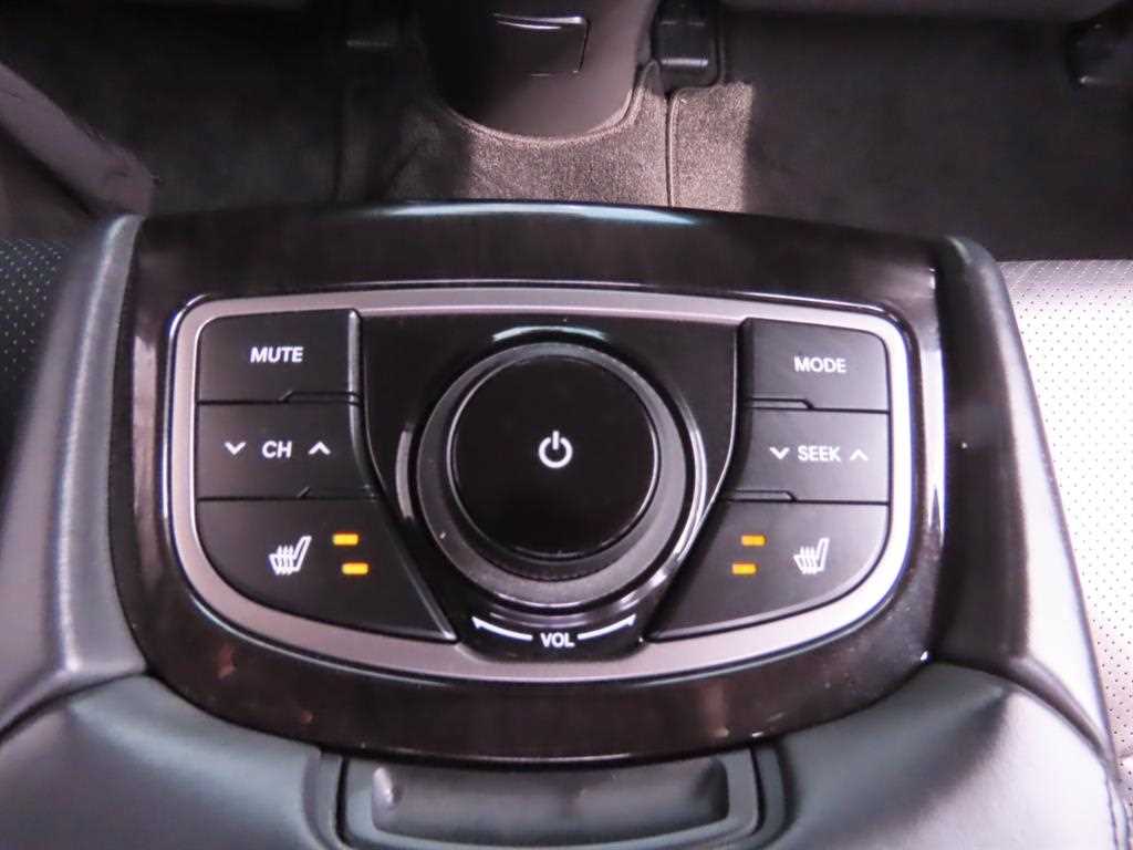HYUNDAI Grandeur - Vista 7
