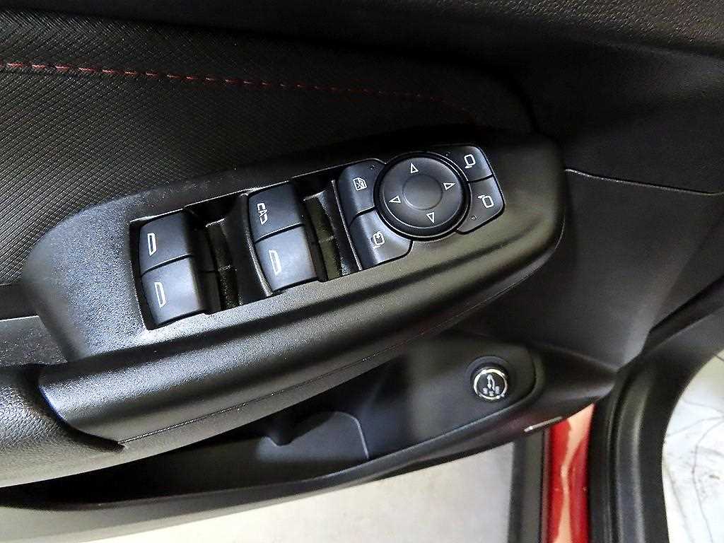Chevrolet Trail Blazer 2022 Rojo - Importación desde Corea - HF Imports Iquique - Foto 13