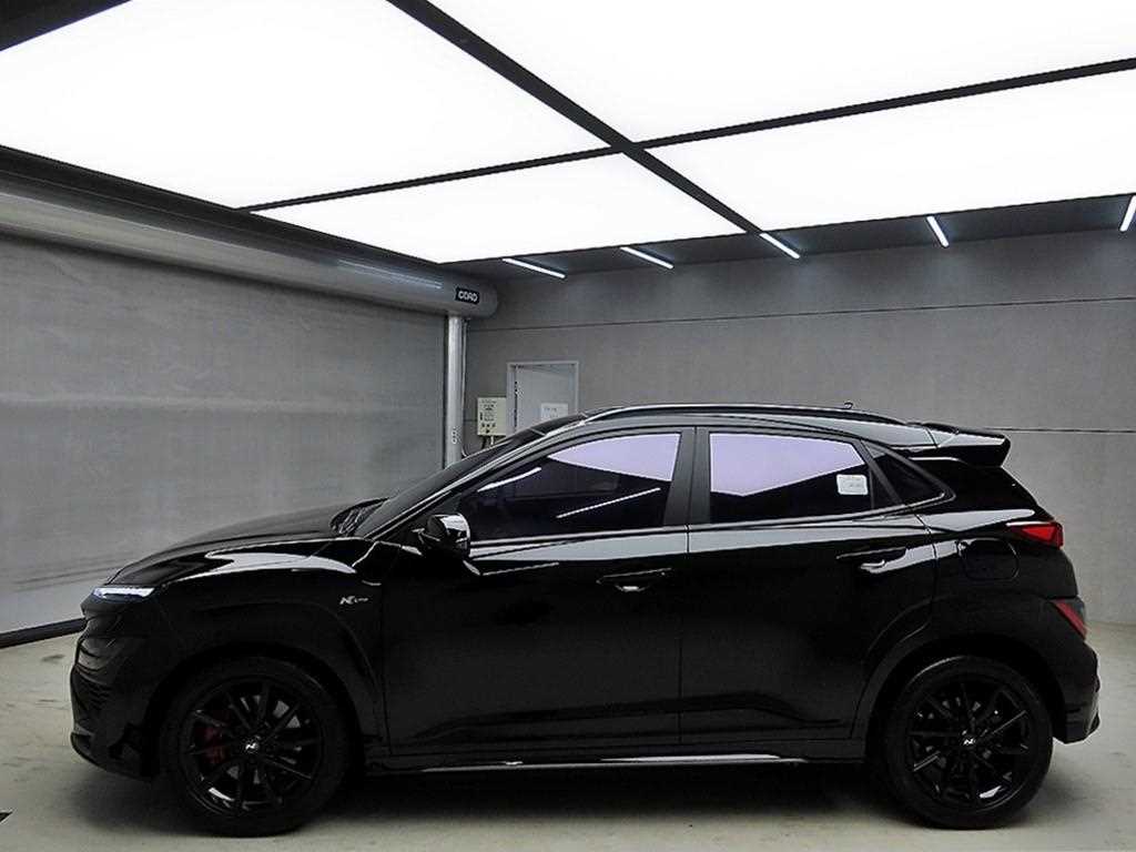 HYUNDAI Kona - Vista 4