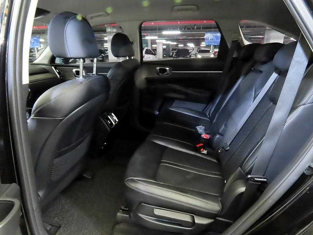 KIA Sorento - Vista 7
