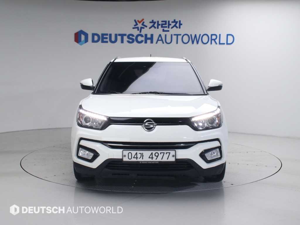 Ssangyong Tivoli - Vista 3