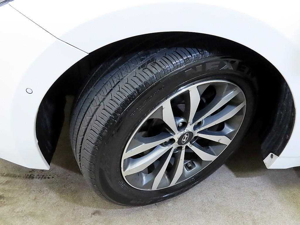 HYUNDAI Grandeur 2012 Blanco - Importación desde Corea - HF Imports Iquique - Foto 20