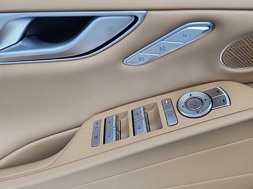 Genesis G80 - Vista 12