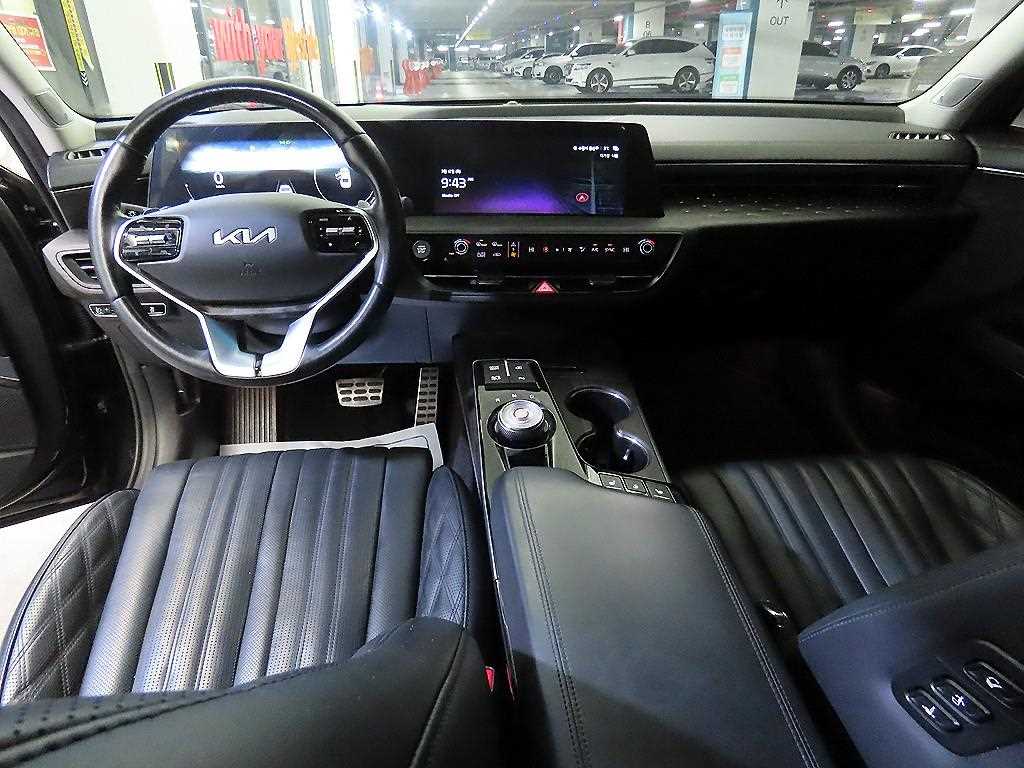 KIA K8 - Vista 10
