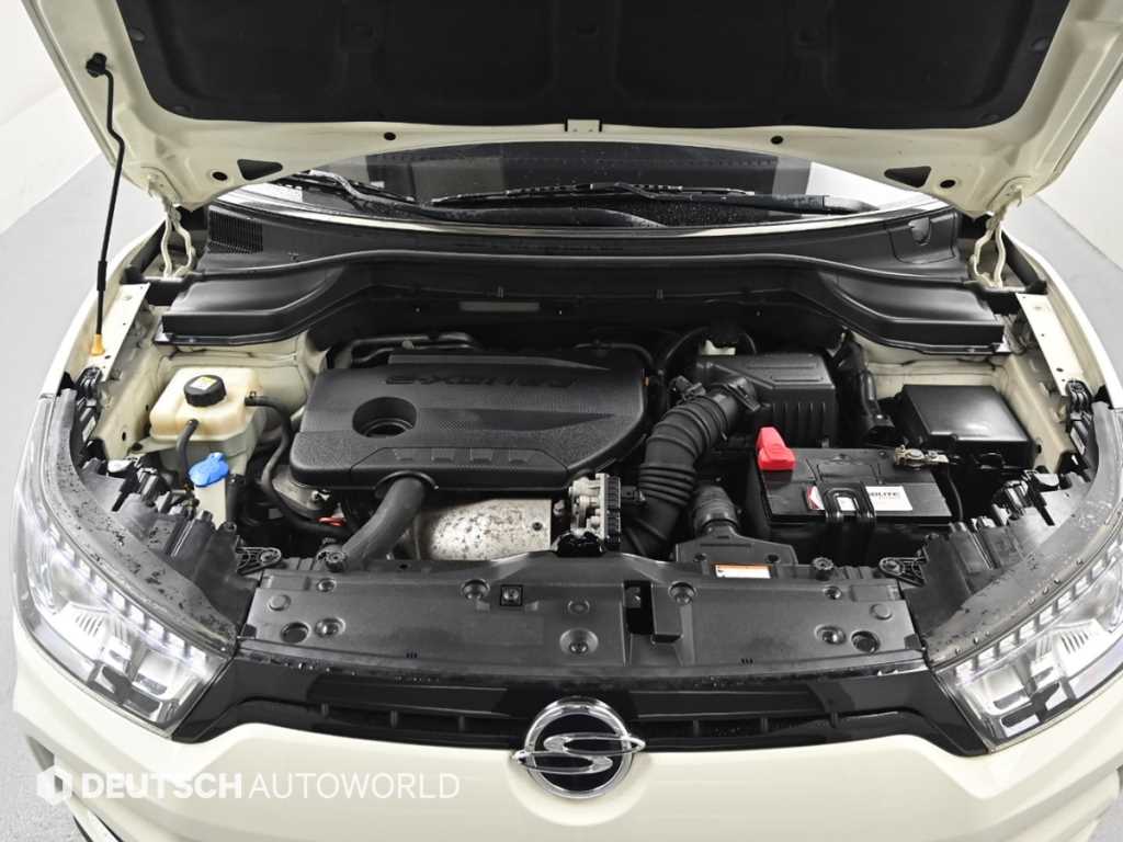 Ssangyong Tivoli - Vista 6