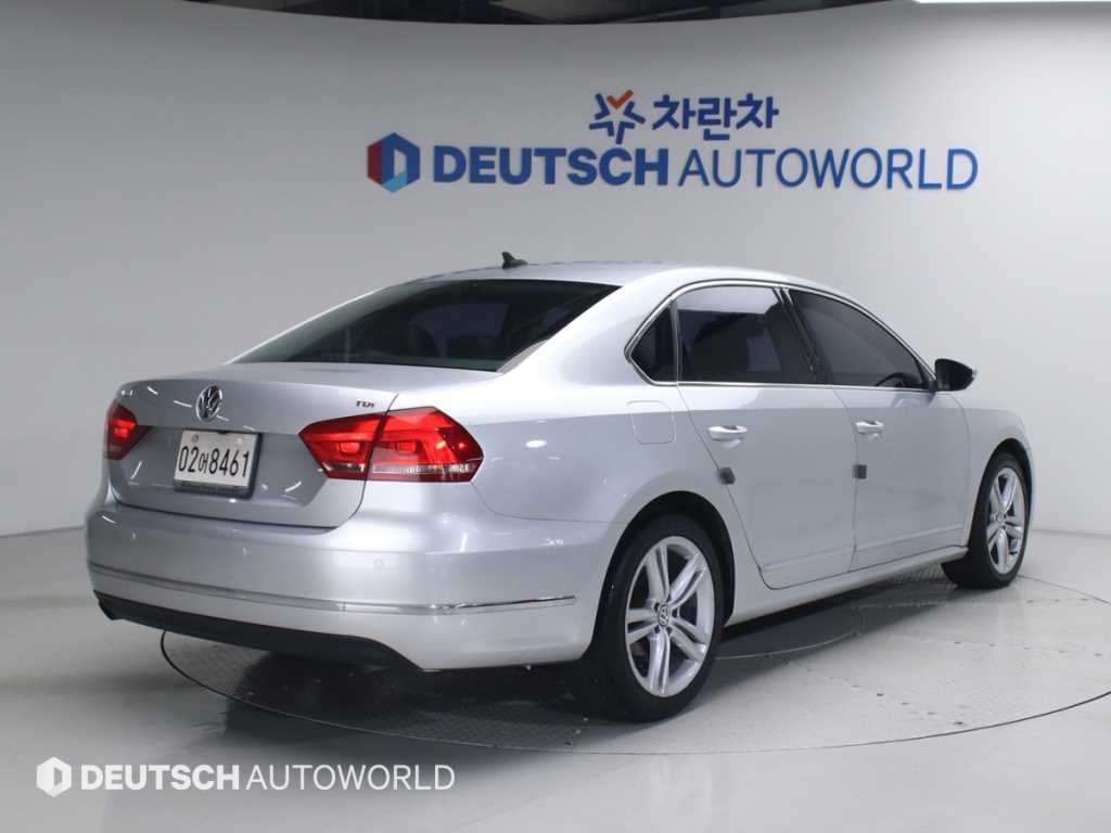 Volkswagen Passat - Vista 2