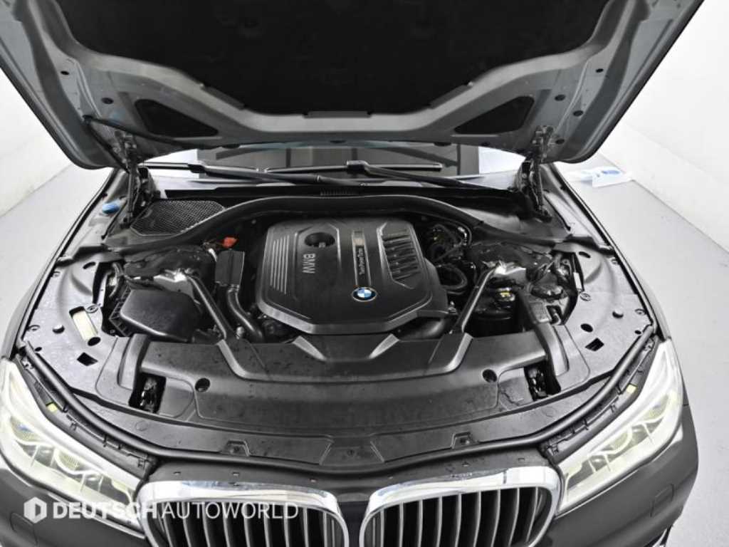 BMW 7 Series - Vista 6