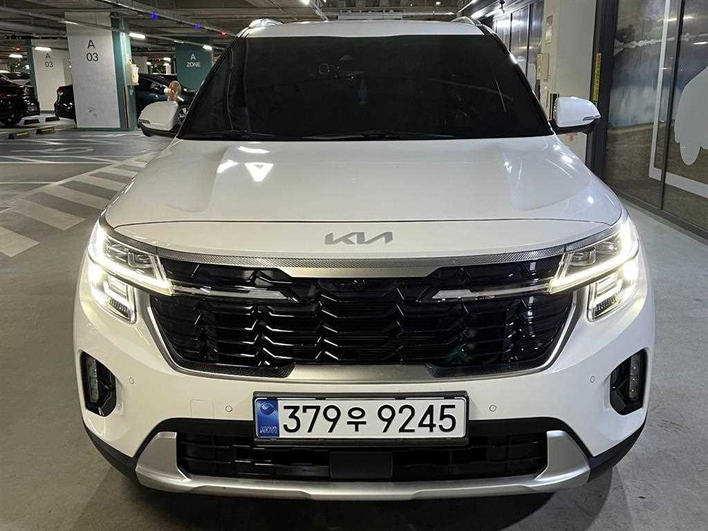 KIA Seltos - Vista 2