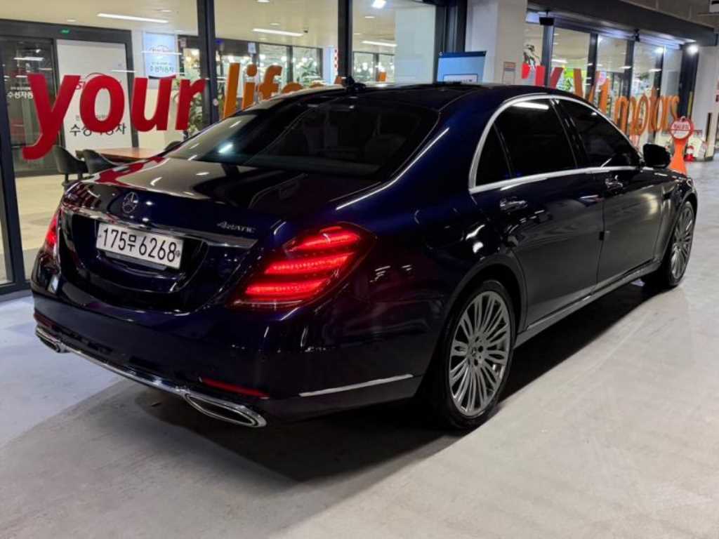 Mercedes Benz S Class - Vista 4