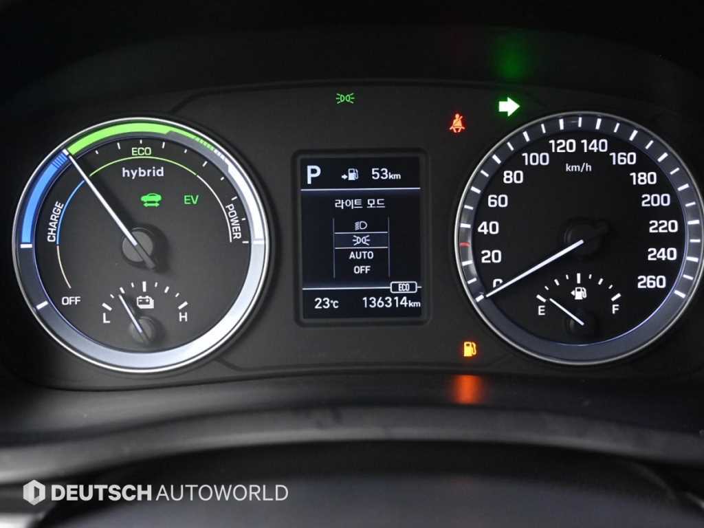 HYUNDAI Sonata - Vista 8