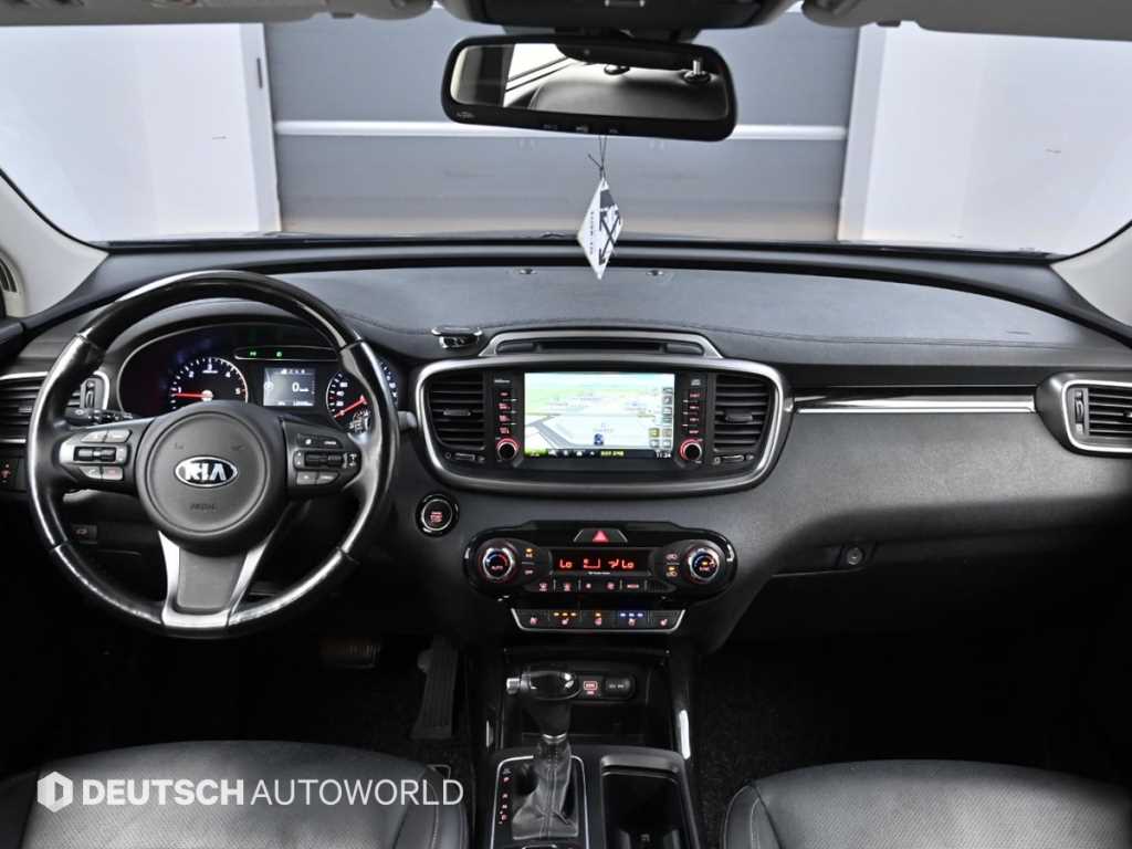 KIA Sorento - Vista 7