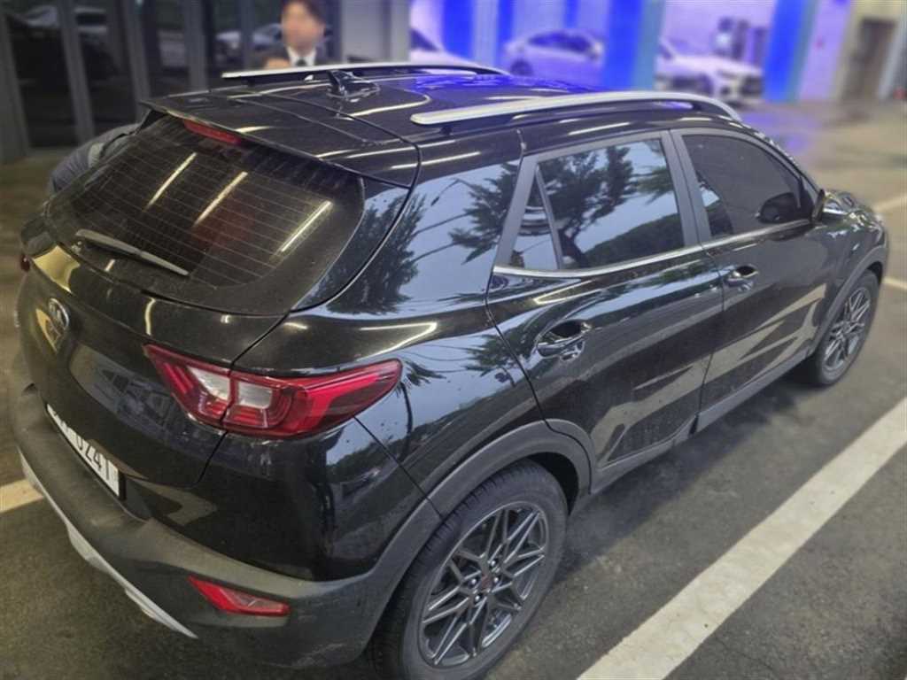 KIA Stonic - Vista 3
