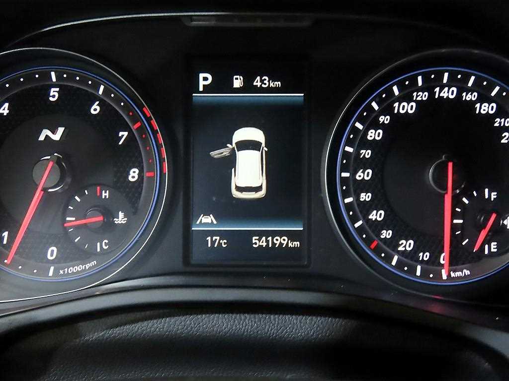 HYUNDAI Veloster - Vista 9
