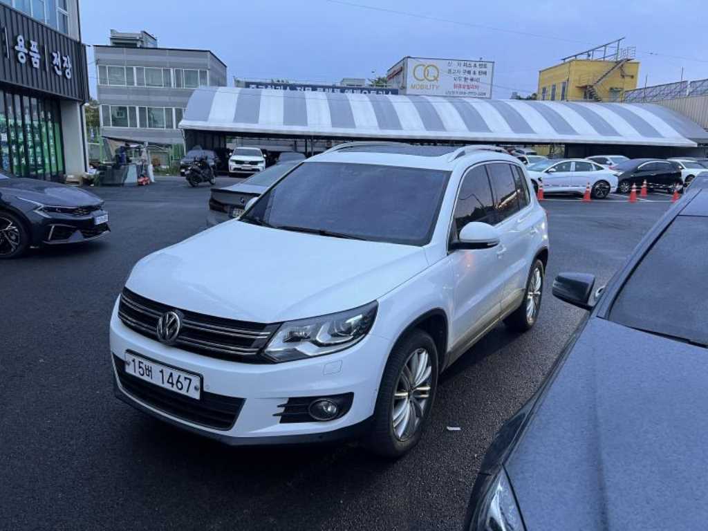 Volkswagen Tiguan - Vista 2
