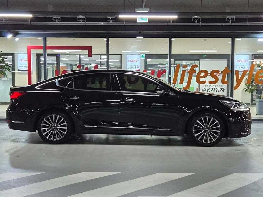 KIA K7 - Vista 3