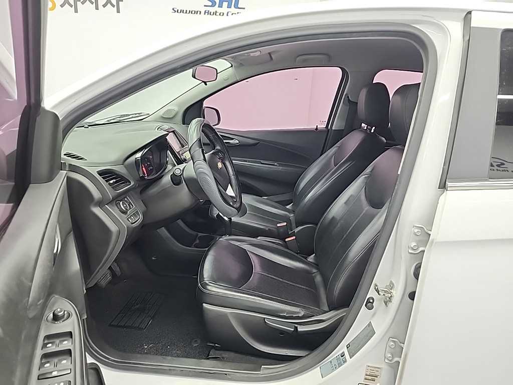 Chevrolet Spark - Vista 11