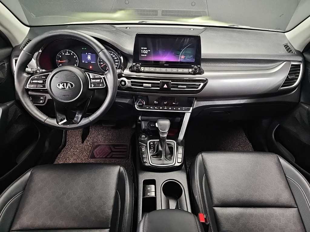 KIA Seltos - Vista 7
