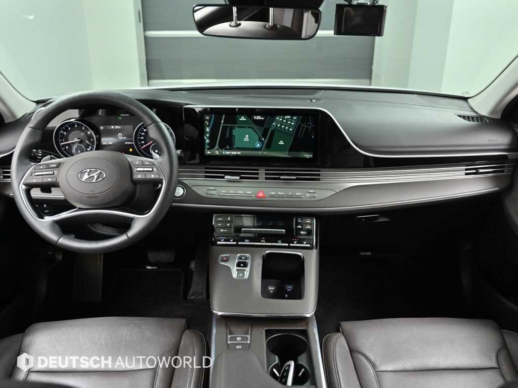 HYUNDAI Grandeur - Vista 7