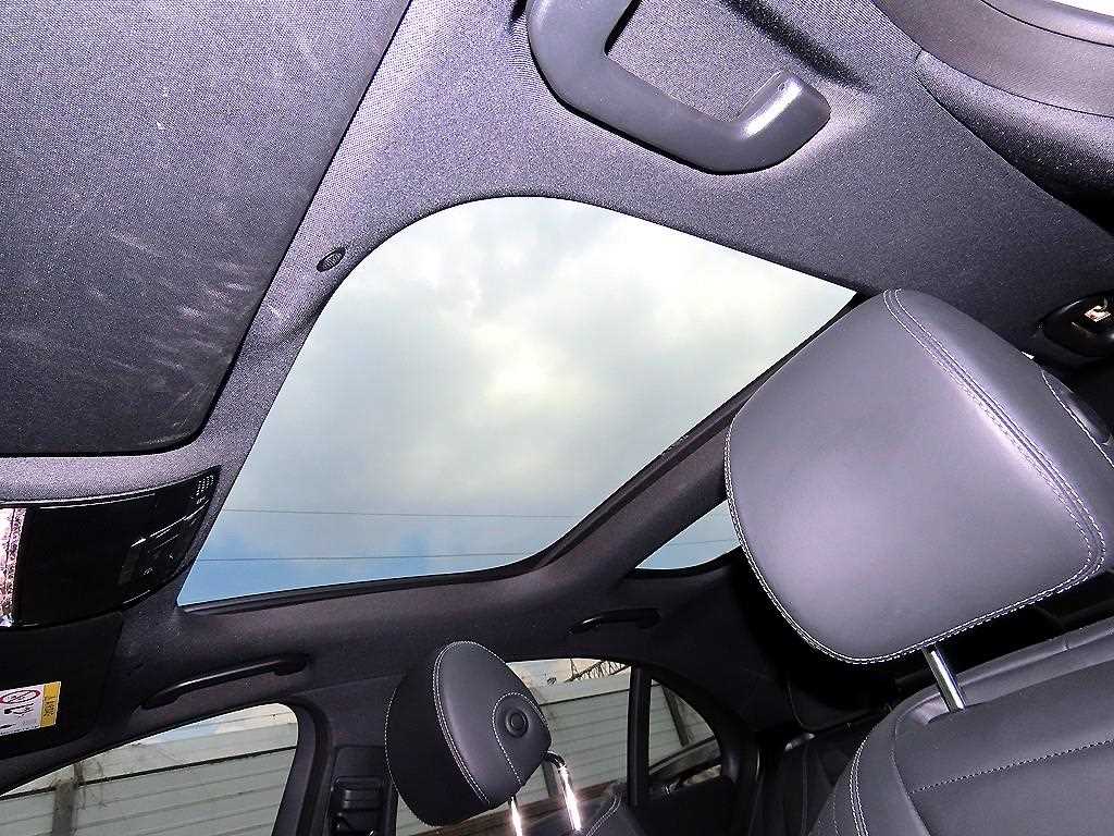 Mercedes Benz E class 2021 Plateado - Importación desde Corea - HF Imports Iquique - Foto 17