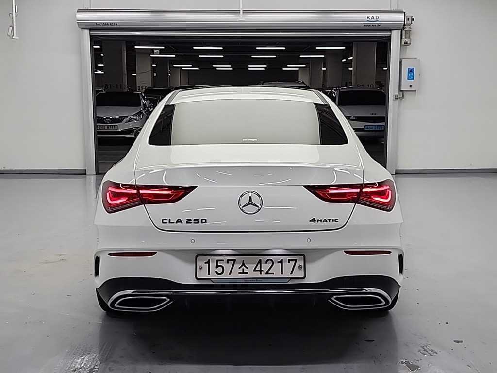 Mercedes Benz CLA Class - Vista 3