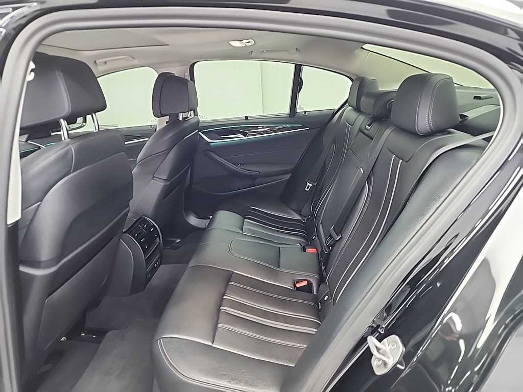 BMW 5 Series - Vista 12