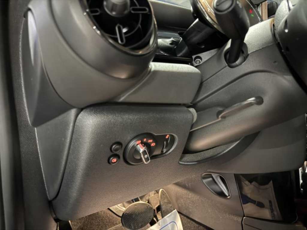 Mini Cooper - Vista 11