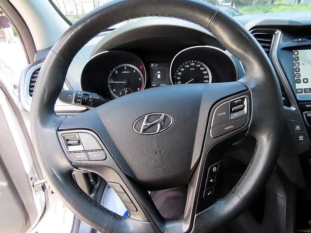 HYUNDAI Santa Fe - Vista 8