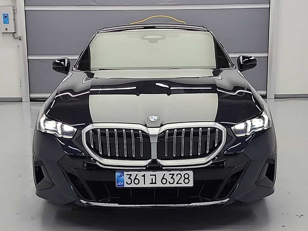 BMW 5 Series - Vista 2