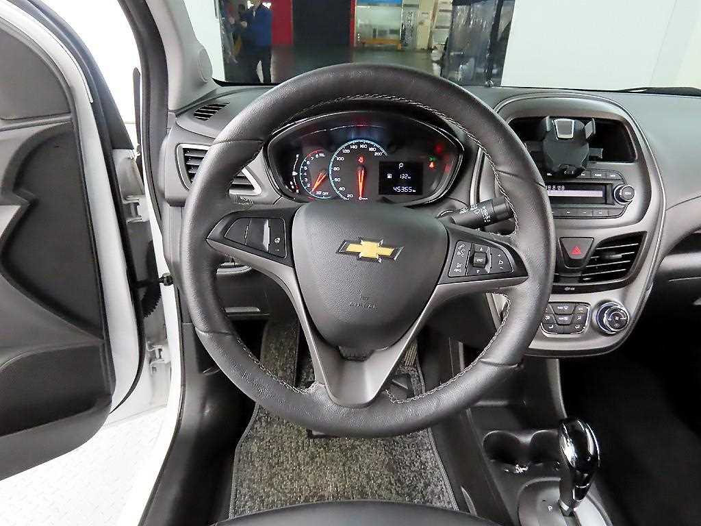Chevrolet Spark - Vista 9