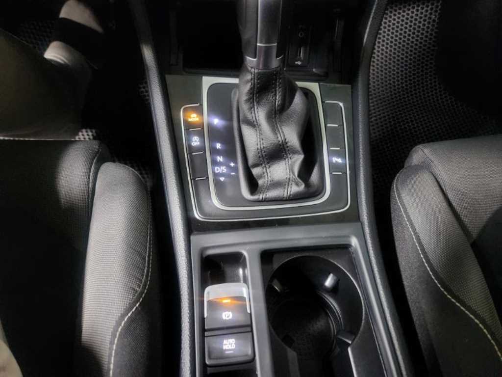 Volkswagen Golf 2015 Blanco - Importación desde Corea - HF Imports Iquique - Foto 13